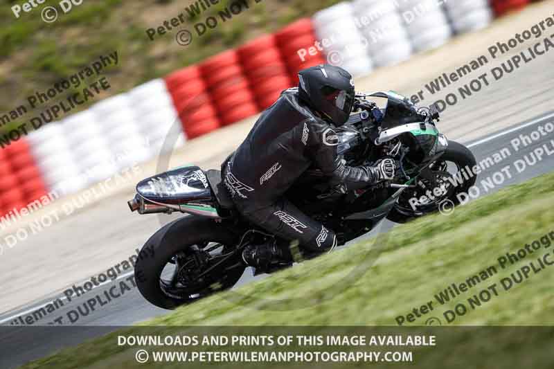 cadwell no limits trackday;cadwell park;cadwell park photographs;cadwell trackday photographs;enduro digital images;event digital images;eventdigitalimages;navarra;no limits trackdays;peter wileman photography;racing digital images;trackday digital images;trackday photos